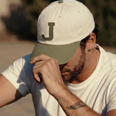 Cap - Gårda Letter Cap 'J' (cream/moss green)