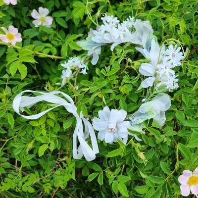 Flower wreath - Gårda Lilliana Flowerband (white)