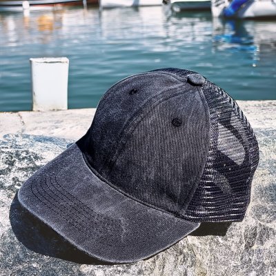Caps - Gårda Finley Washed Trucker (black)