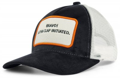Caps - Gårda Velvet Trucker Slow Clap (black/white)