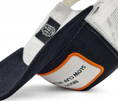 Caps - Gårda Velvet Trucker Slow Clap (black/white)