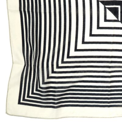 Scarf - Gårda Tabriz Satin Scarf (black/cream)